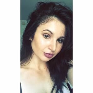 Meet your Posher, Jeanine